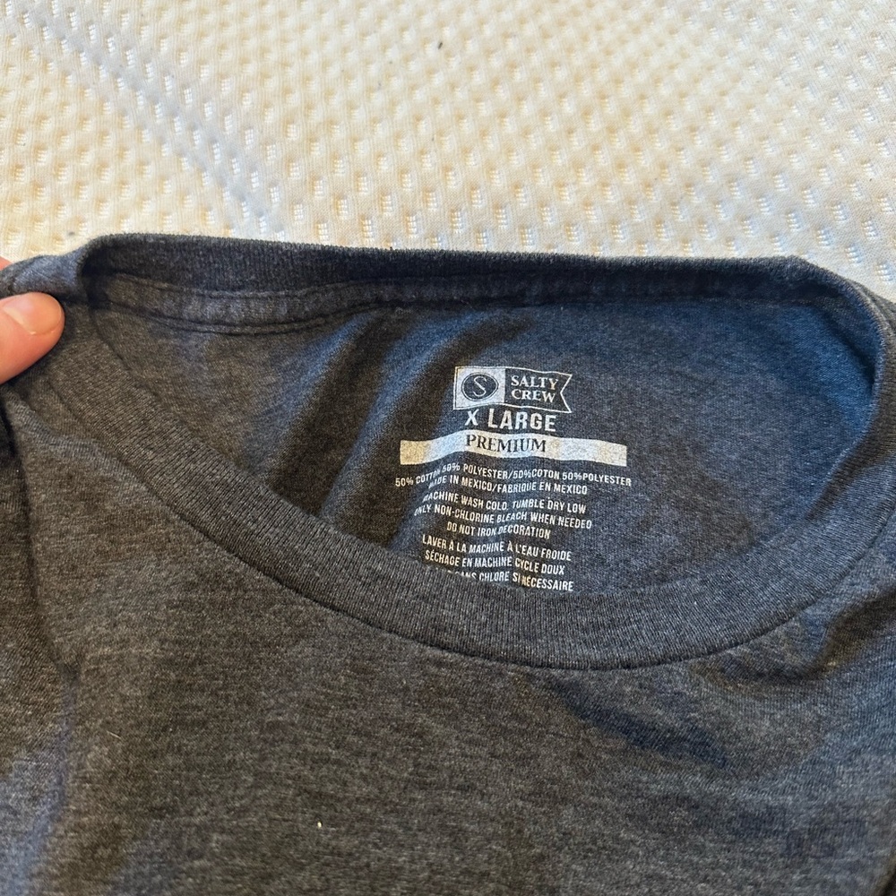 Salty Crew Men's Gray T-Shirt - Picture 3 of 3